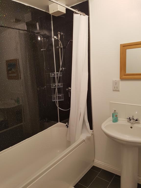 Bathgate Contractor And Business Apartment Eksteriør billede